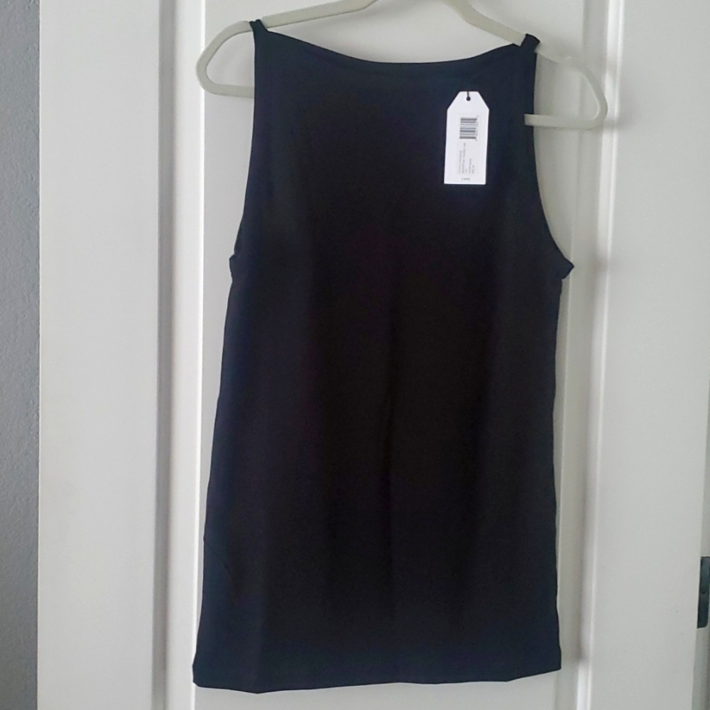 Plain back tank NWT